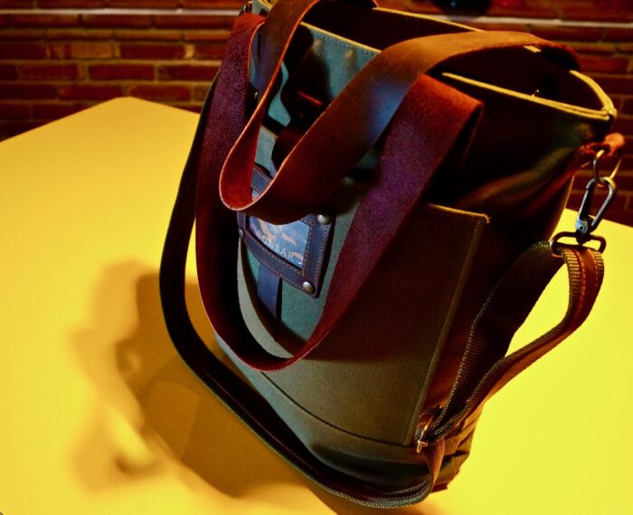 Tote de piel con tela Mafdet - Imagen 3